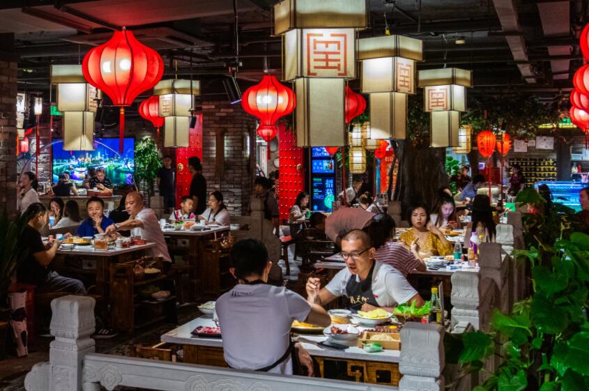 青銅峽開火鍋加盟店有哪些地方優(yōu)勢？