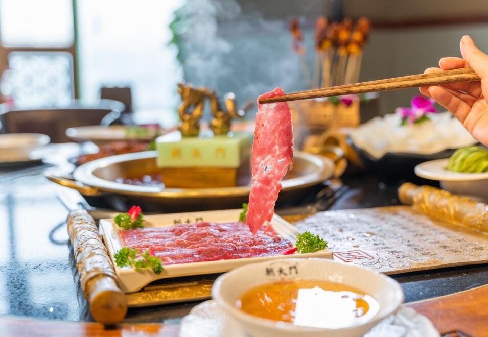 為什么明星都愛開火鍋店？分析利潤后就明白了！