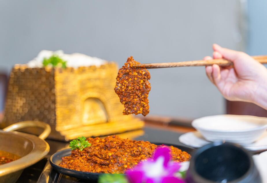 安慶開(kāi)火鍋加盟店，有哪些鎖客技巧？