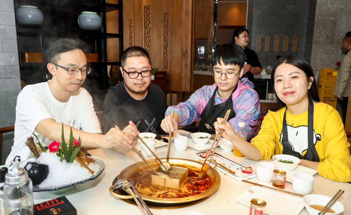 石家莊開火鍋加盟店，如何引起市場反響？