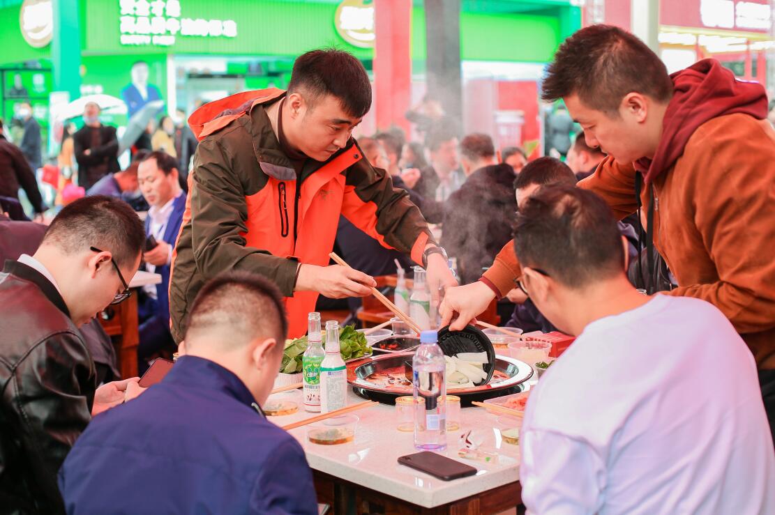四川火鍋加盟能獲哪些服務(wù)支持？