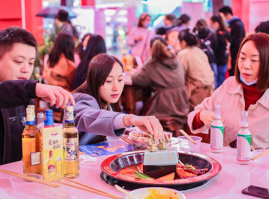 2022年想開一家小火鍋店有發(fā)展前途么？