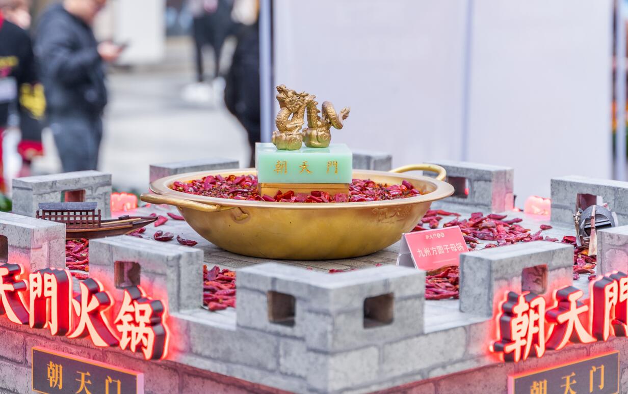 開餐飲店，做爆款單品好，還是多推出菜品好？