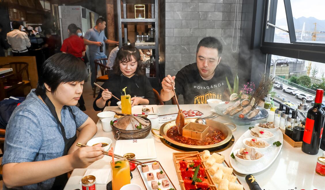 三線城市開(kāi)店做餐飲，到底有多難？