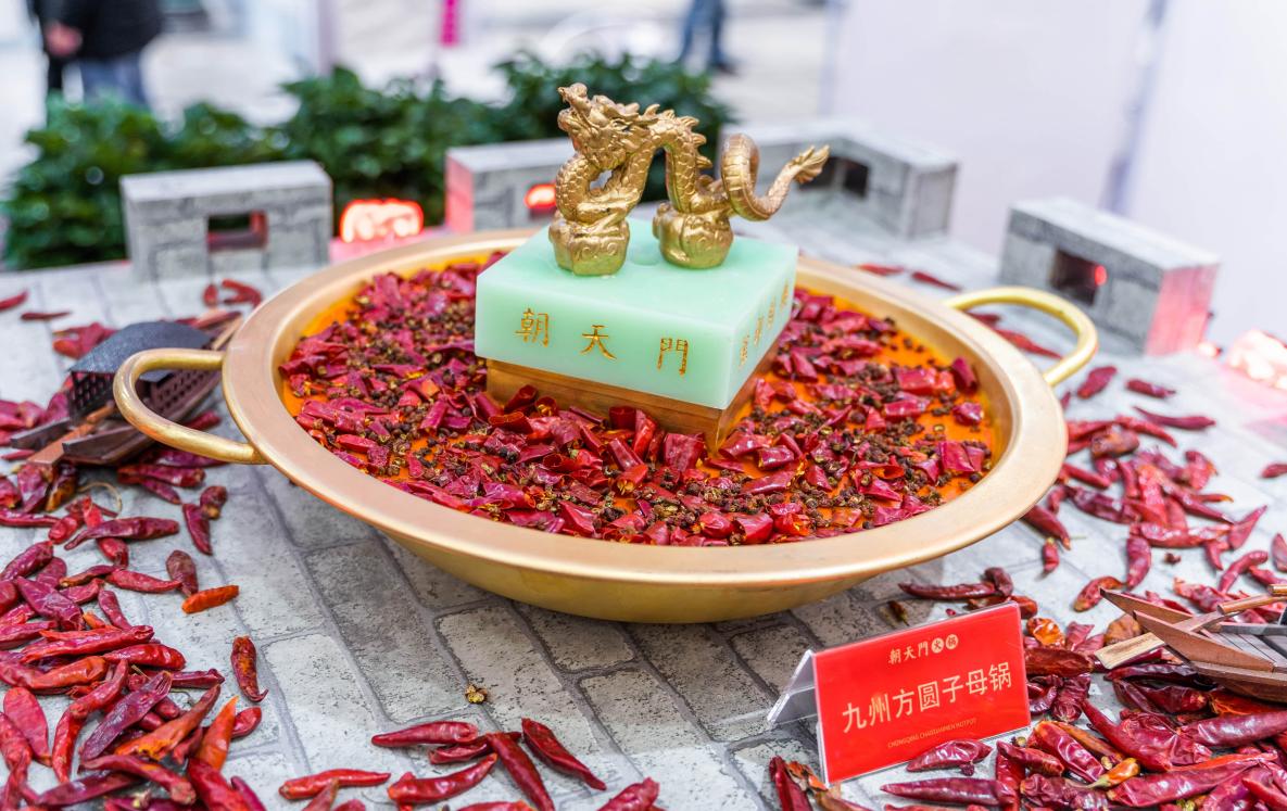 餐飲人服務(wù)十大標(biāo)準(zhǔn)，花一分鐘看完，值得！
