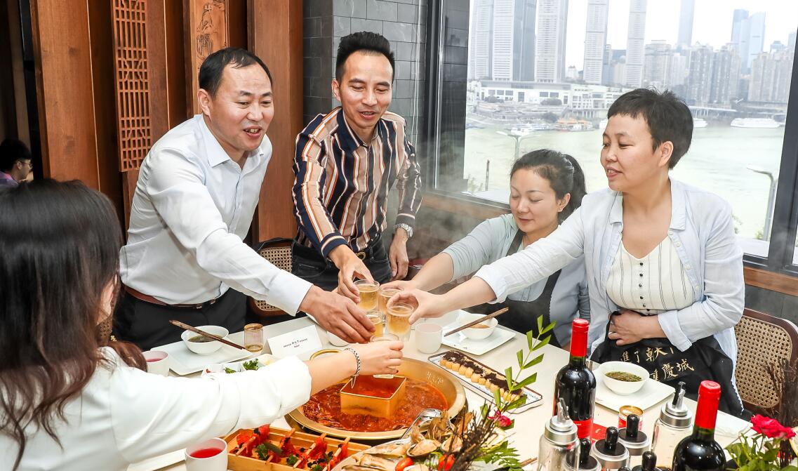 夏天不吃火鍋？做好四點，讓你全場爆滿！